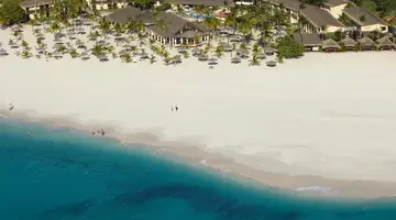 Manchebo Beach Resort and Spa 4