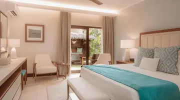 Manchebo Beach Resort and Spa 4