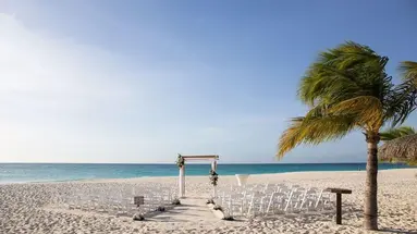 Manchebo Beach Resort and Spa 4
