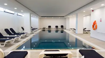 MANDALI HOTEL