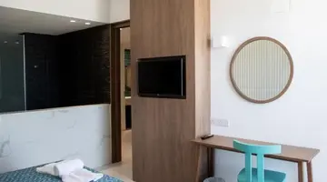Mandali Hotel