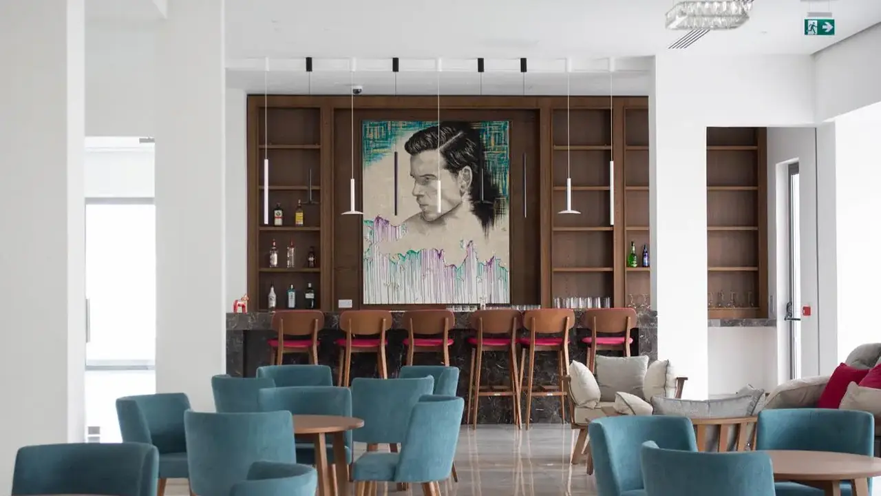 MANDALI HOTEL