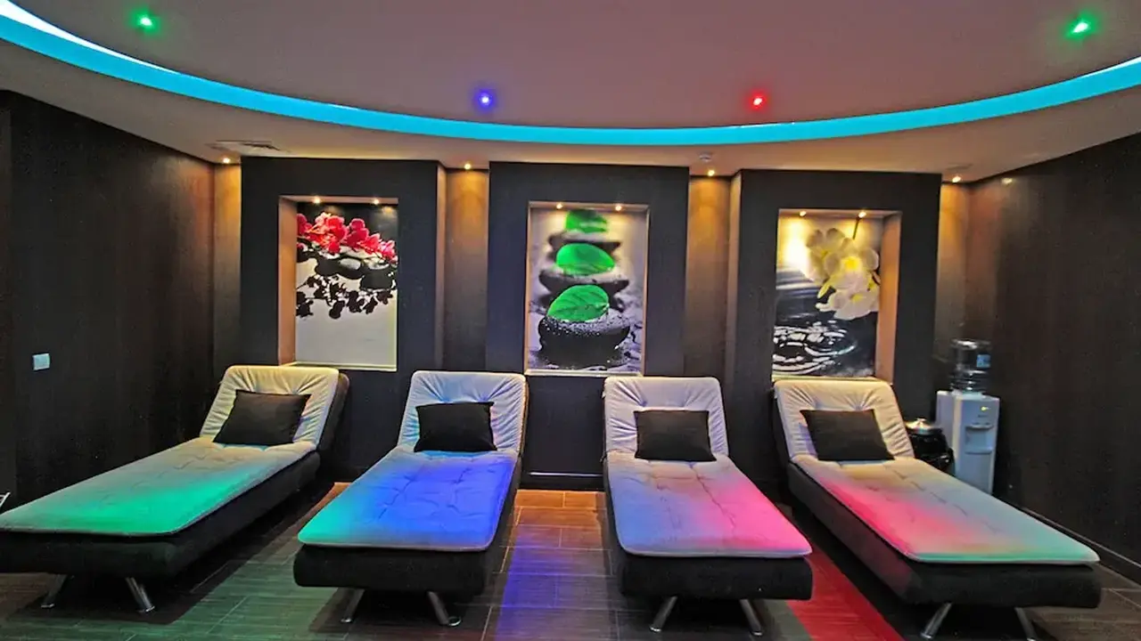 Mandarin Resort & Spa