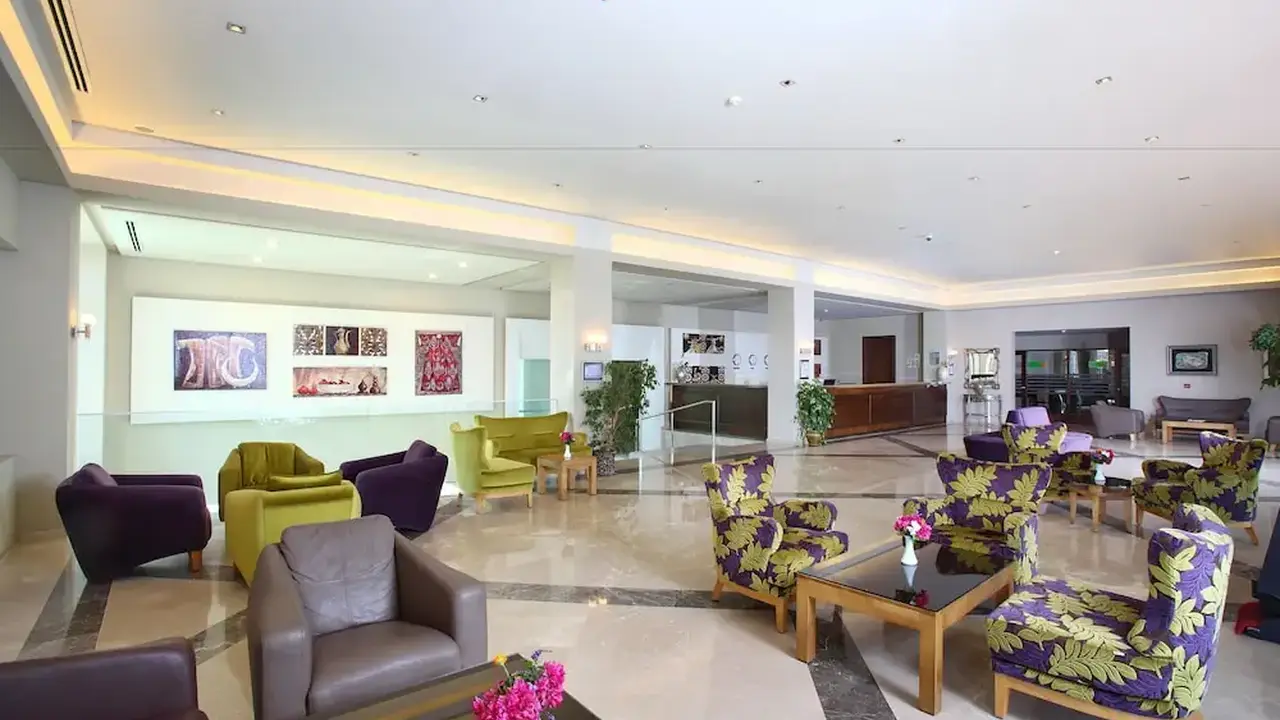 Mandarin Resort & Spa