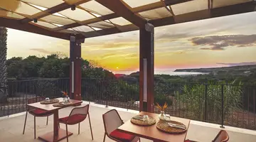 Mangia's Costa Ragusa Borgo