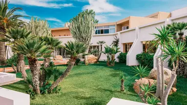 Mangia's Pollina Resort