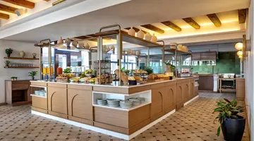 Mangia’s Santa Teresa Resort