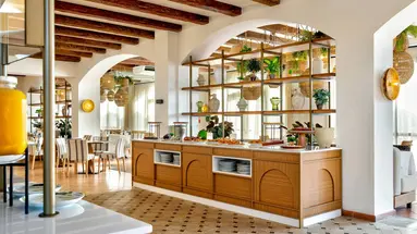 Mangia’s Santa Teresa Resort