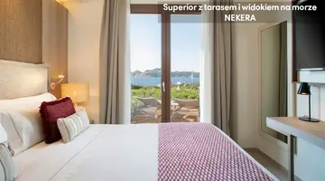 Mangia's Santa Teresa Sardinia, Curio Collection by Hilton
