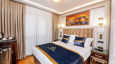 MANORS HOTEL