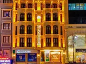 MANORS HOTEL