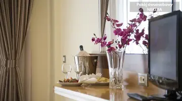 Manousos City Hotel