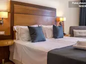 Manousos City Hotel