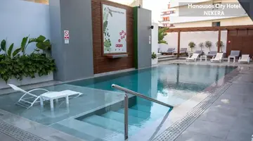 Manousos City Hotel