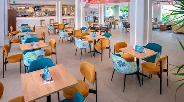 Mar Blau Hotel
