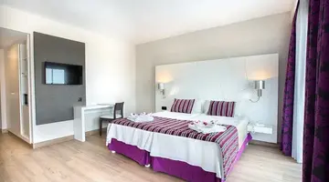 Mar Hotels Playa de Muro Suites