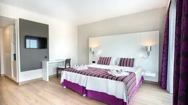 Mar Hotels Playa de Muro Suites