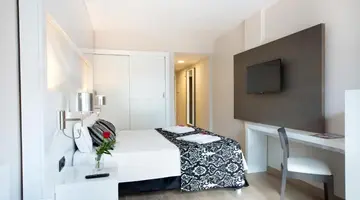 Mar Hotels Playa de Muro Suites