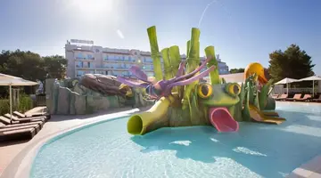 Mar Hotels Playa de Muro Suites