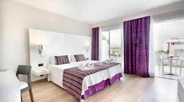 Mar Hotels Playa de Muro Suites