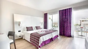 Mar Hotels Playa de Muro Suites