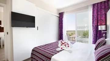 Mar Hotels Playa de Muro Suites