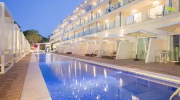 Mar Hotels Playa de Muro Suites