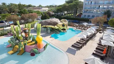 Mar Hotels Playa de Muro Suites