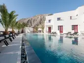MAR n MAR Crown Hotel &amp Suites