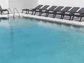 MAR n MAR Crown Hotel & Suites