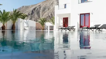 Mar N Mar Crown Santorini Hotel and Suites