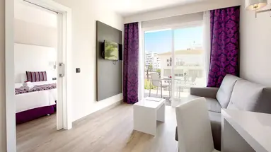Mar Playa de Muro Suites