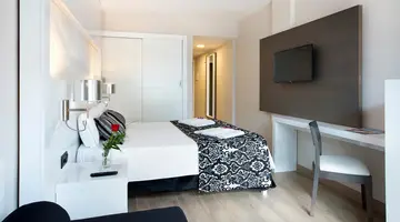 Mar Playa de Muro Suites