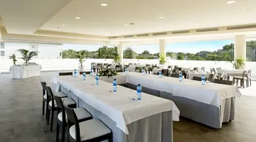 Mar Playa de Muro Suites