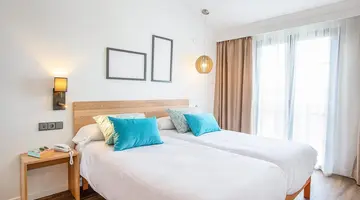 MAR SENSES PARADISE CLUB & SPA