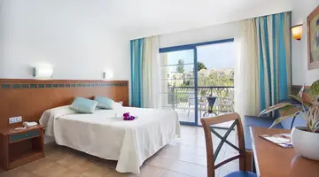 MAR SENSES PARADISE CLUB & SPA