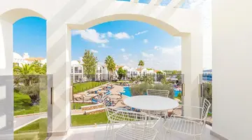 MAR SENSES PARADISE CLUB & SPA