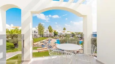 MAR SENSES PARADISE CLUB & SPA