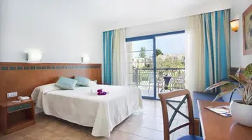 MAR SENSES PARADISE CLUB & SPA