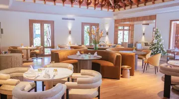 Maradiva Villas Resort and Spa 5