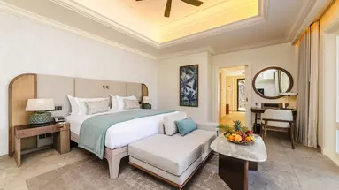 Maradiva Villas Resort and Spa 5