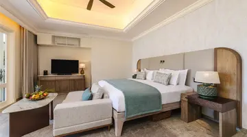 Maradiva Villas Resort and Spa 5