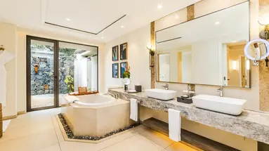 MARADIVA VILLAS RESORT &SPA
