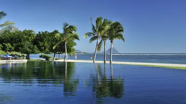 MARADIVA VILLAS RESORT &SPA