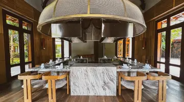 MARADIVA VILLAS RESORT &SPA