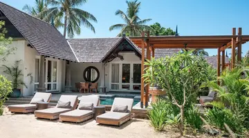 MARADIVA VILLAS RESORT &SPA