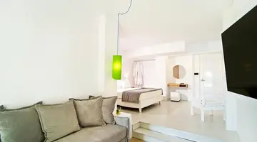 MARATHON BEACH RESORT