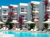 Marathon Beach Resort