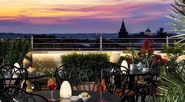 Marcella Royal Hotel - Rooftop Garden
