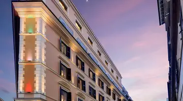 Marcella Royal Hotel - Rooftop Garden